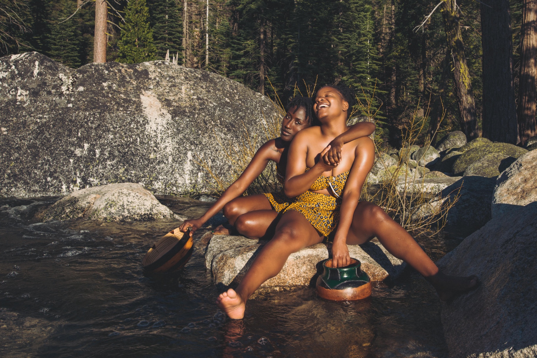 Adventurous couple photography in natural setting